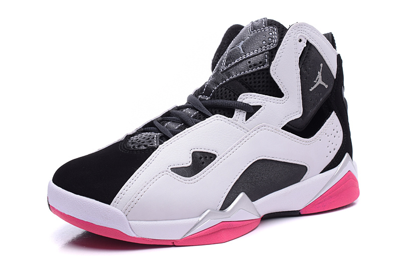 chaussure de basketball femme jordan