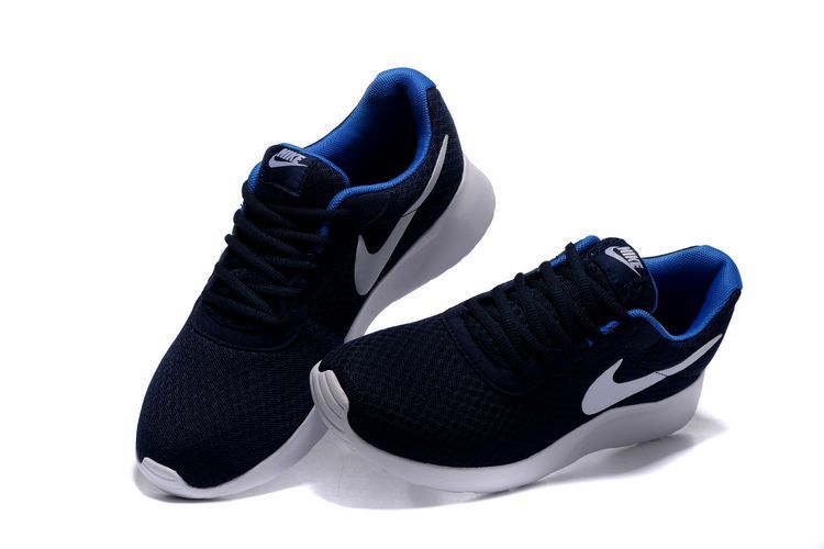 roshe run noir bleu